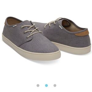 NWT - Toms - Carlo Canvas Sneaker in Shade